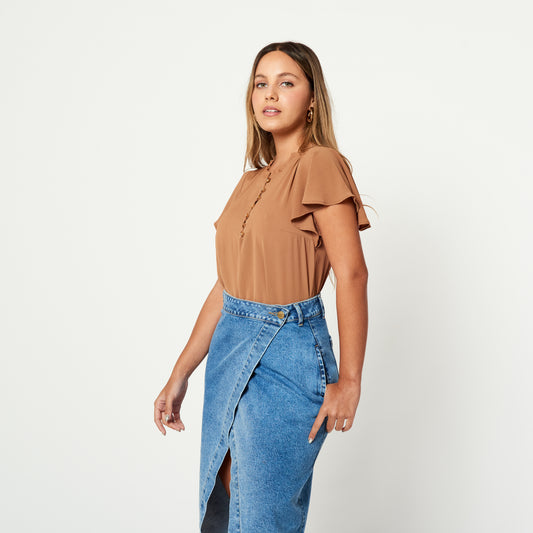 Blusa Kale Camel